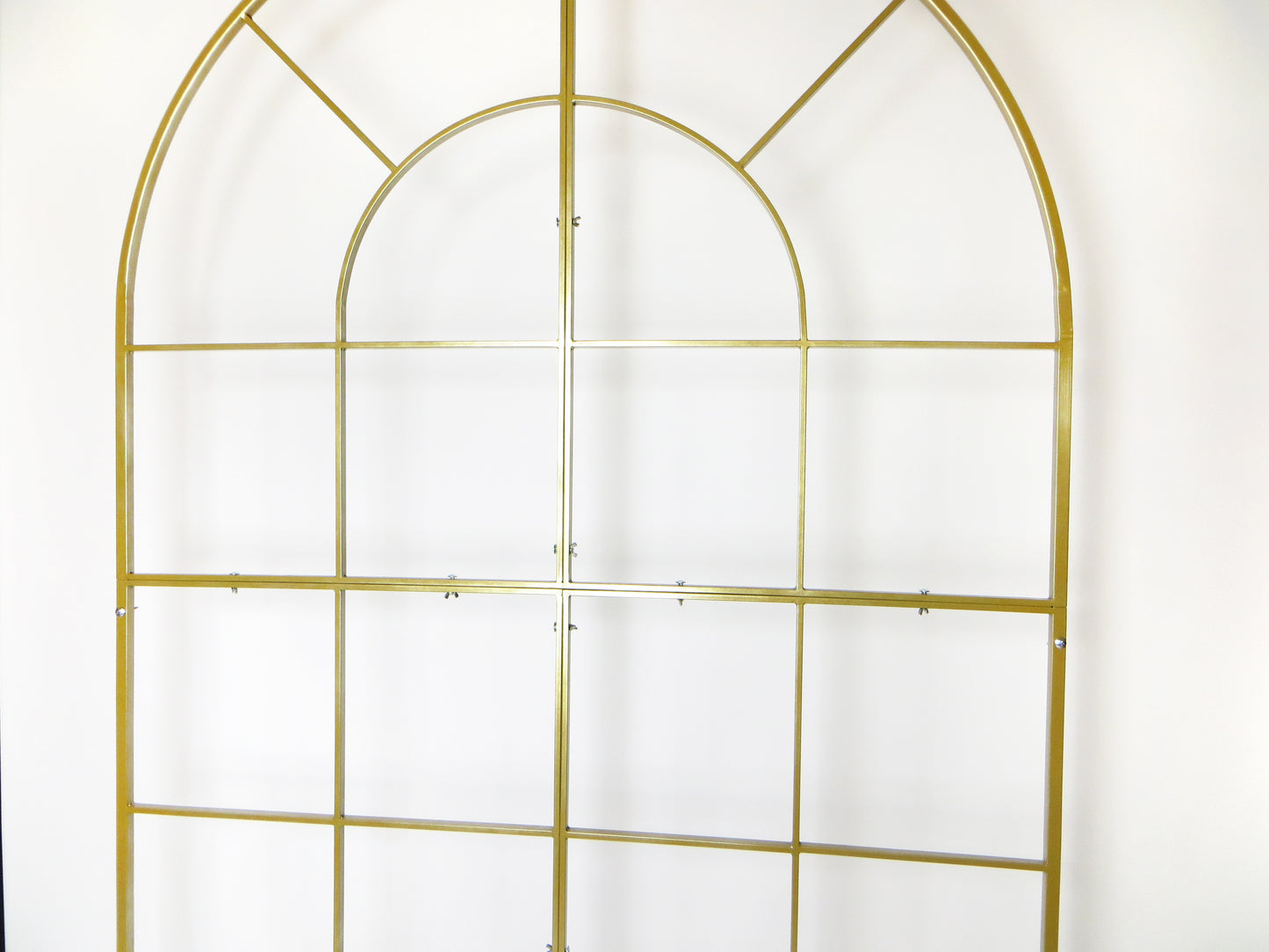 Gold oval wedding arch for flowers. Strong and high-quality. "Arches for you" offers free standard shipping on orders.