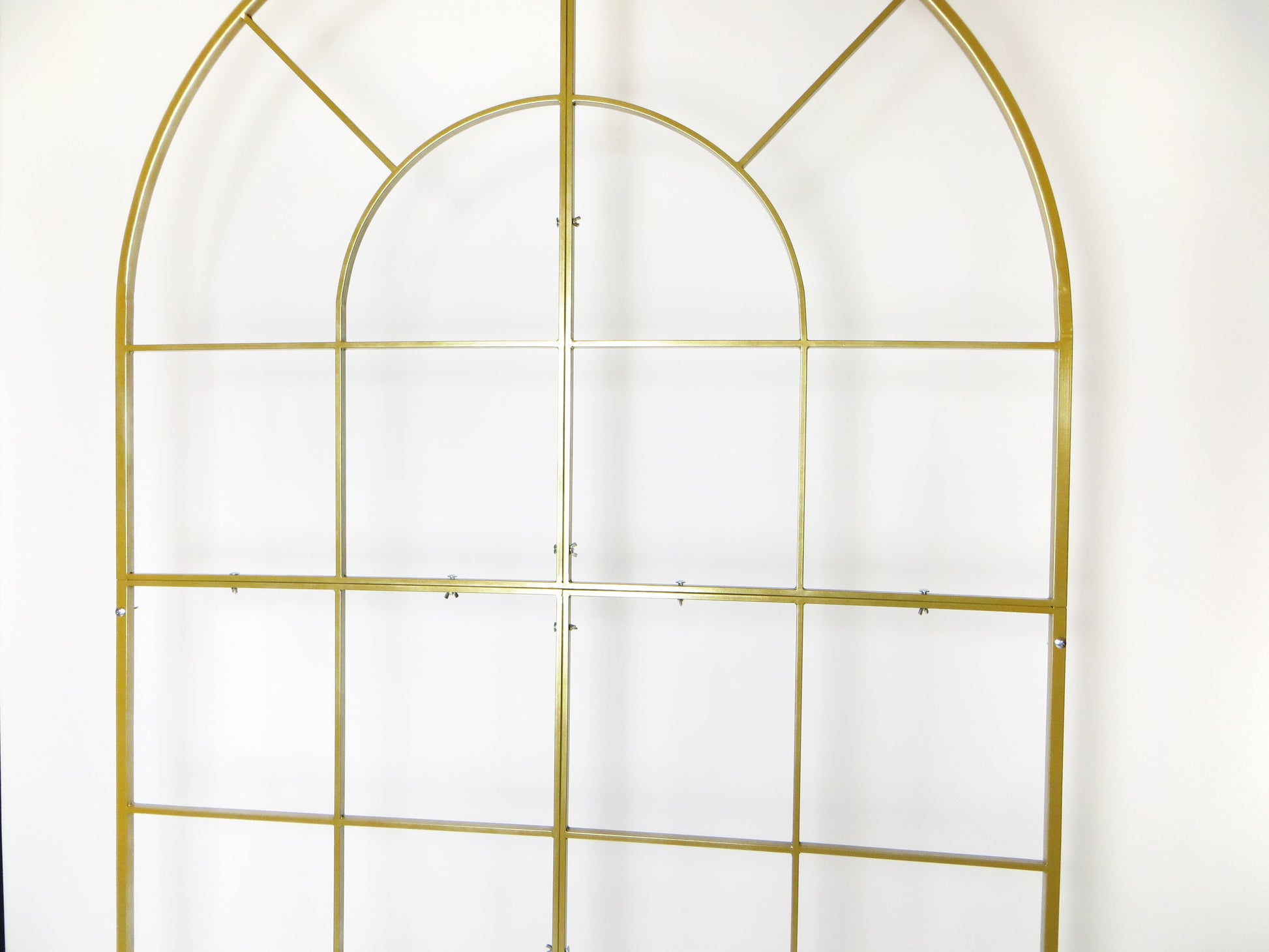 Gold oval wedding arch for flowers. Strong and high-quality. "Arches for you" offers free standard shipping on orders.